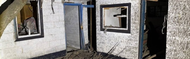 Ночью армия РФ атаковала Днепропетровщину: пострадали две женщины, повреждены дома и предприятие (ФОТО)