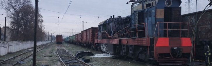 Росіяни завдали дронового удару по тепловозу на Запоріжжі (ФОТО)