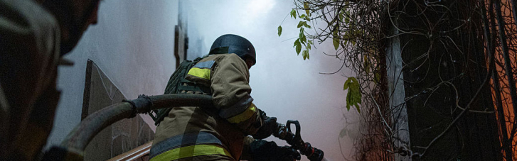 На Одещині від обстрілу загорівся енергетичний об'єкт, поранено працівника