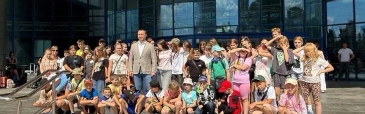 "Лето без войны": из Киева в Карпаты отправились дети погибших и пленных военных