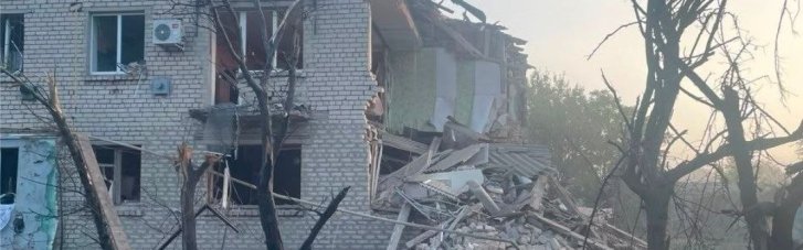 Враг за сутки атаковал полсотни городов и сел в Запорожье. Есть раненые