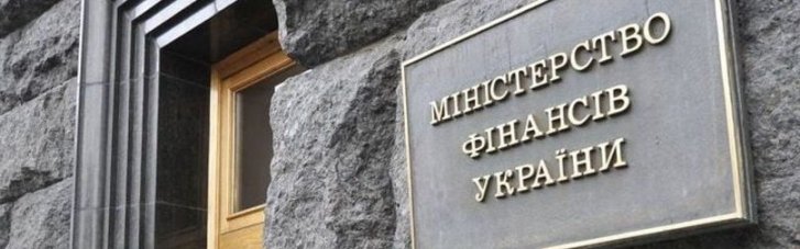ДПС та Мінфін виступають проти жорсткого ліміту нікотину в паучах через фіскальні ризики