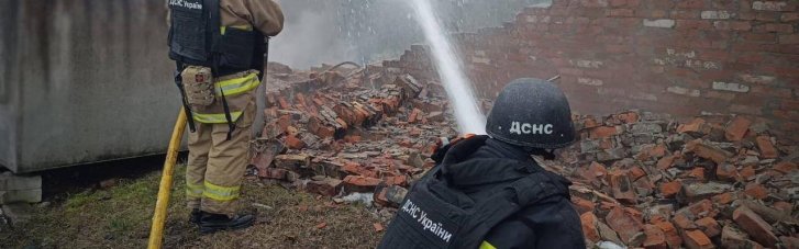 Окупанти атакували дронами обʼєкти звʼязку, енергетики та транспорту на Чернігівщині (ФОТО)