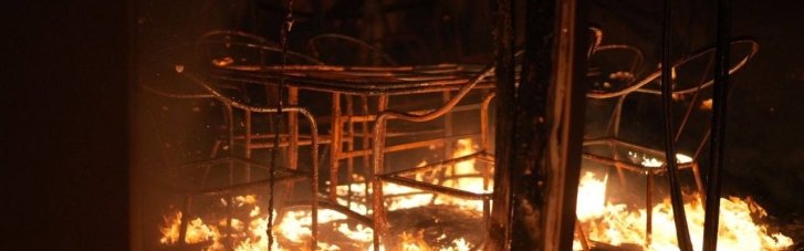 В Запорожье российский удар ночью разрушил торговый центр (ФОТО, ВИДЕО)