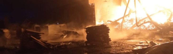 В Житомирской области под атаку РФ попало частное предприятие