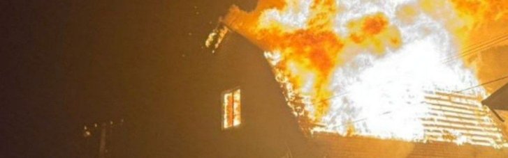 Из-за российской атаки в Павлограде погиб мужчина, горели частные дома (ФОТО)