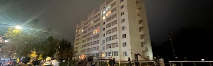 В Киеве — изменения в движении транспорта из-за повреждений Южного моста, пострадавших уже 14 (ФОТО)
