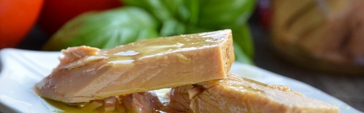 З якими продуктами поєднати тунця, аби отримати більше користі: поради дієтологів