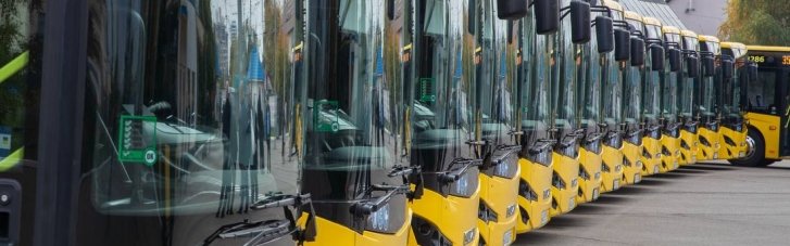 На улицы столицы вышли 85 новых инклюзивных автобусов, закупленных в рамках совместного проекта по ЕИБ, - Кличко (ФОТО)