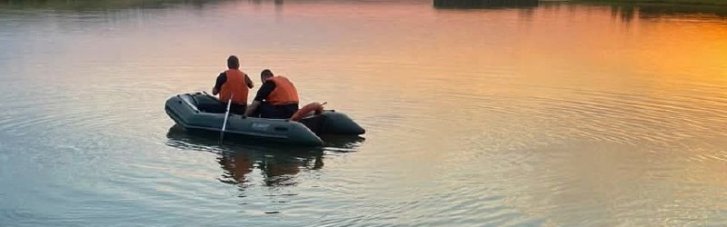 Трагедия на воде: в Хмельницкой области бабушка утонула вместе с внучкой