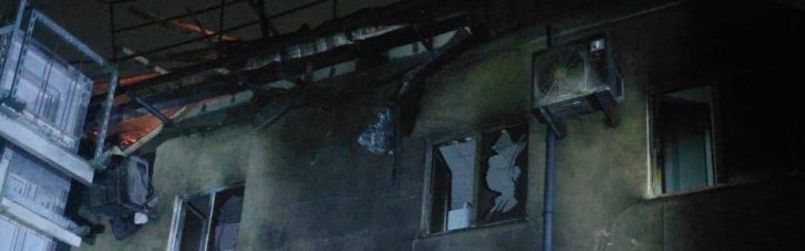 Російські дрони пошкодили багатоповерхівку та критичний об'єкт на Одещині (ФОТО)