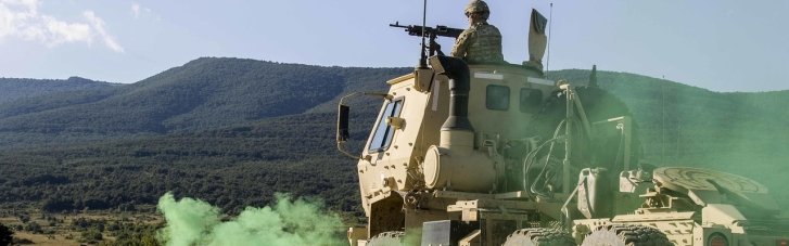 США передадут Европе руководство двумя ключевыми командными пунктами НАТО, — Reuters