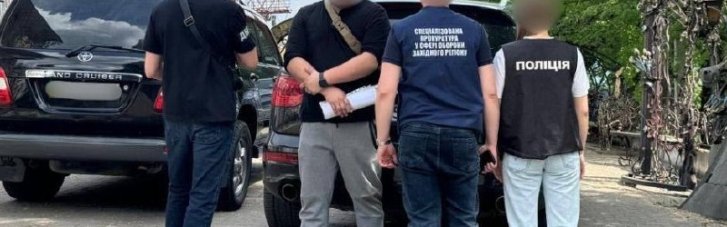 СЗЧ за 15 тысяч долларов: Правоохранители задержали организаторов побега военных из армии