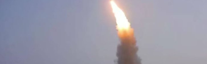 Ночью Киевщину атаковала баллистика. Повреждены склады, вспыхнули пожары