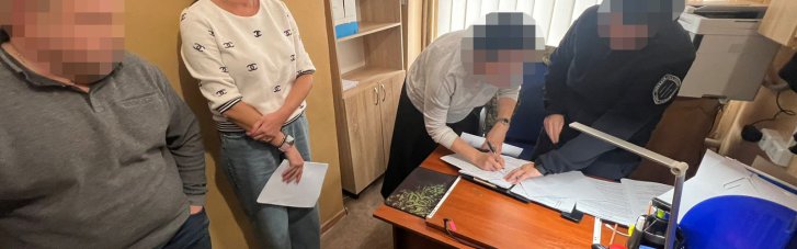 ДБР викрило лікарів одеського ТЦК, які за $16 тис. масово та "заочно" видавали фіктивні висновки ВЛК призовникам
