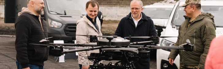 "Киевстар" и "Вернись живым" передали оборудование саперам, чтобы сделать их работу более безопасной