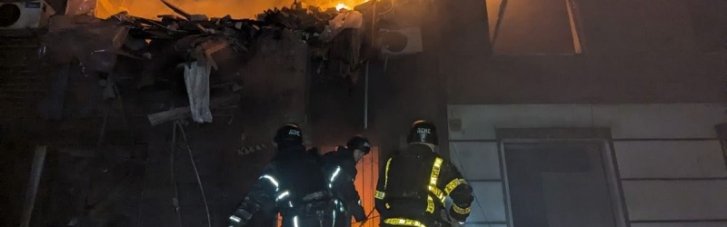 Наслідки обстрілу Кривого Рогу: пошкоджені оселі й 17 поранених