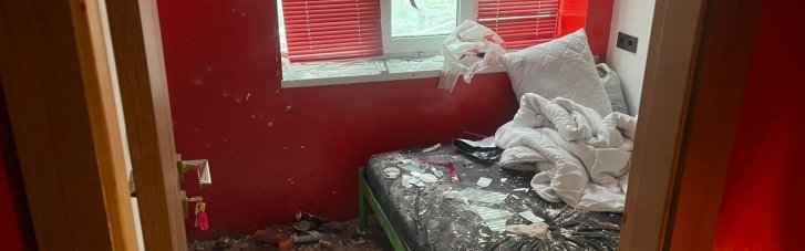 В Киеве житель гостела посреди российского обстрела взорвал гранату из-за ссоры с соседом