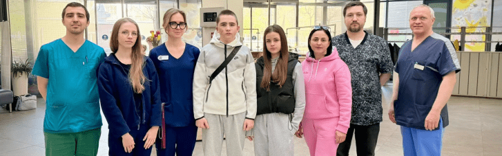 У Києві лікарі врятували 16-річного хлопця з Сум, який впродовж року двічі потрапляв під обстріли РФ