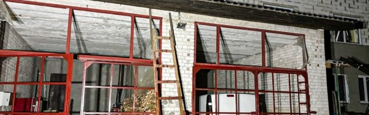 В пригороде Харькова из-за массированной атаки погибли два человека, 11 пострадали (ФОТО)