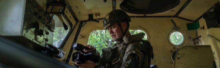Медіацентр ЗСУ шукає операторів, монтажерів, дизайнерів і копірайтерів