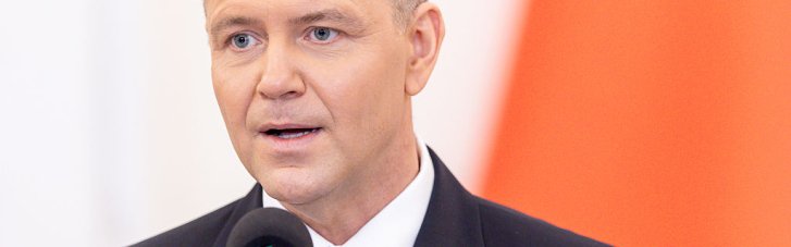 "Васал Орбана": в минобороны Польши "наехали" на президента Навроцкого после визита того в Венгрию