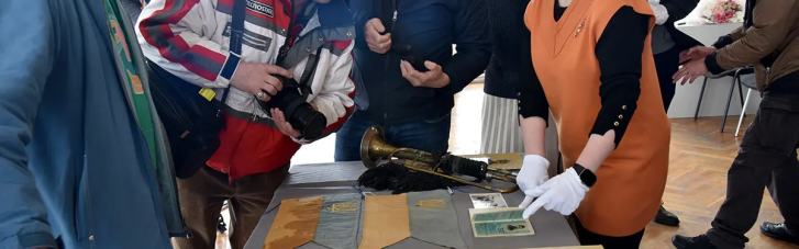 В Україну повернули понад 1500 артефактів з Канади (ФОТО)