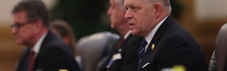 "Поминальний вояж": Фіцо хоче поїхати до Москви 9 травня, але не на парад