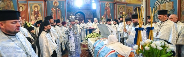 "Патріарх" на сімох. Чи припиняться церковні розколи після смерті Філарета