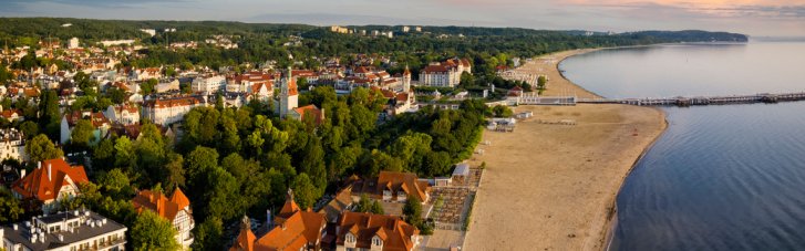 Близько 80% українців у Польщі є економічно активними: де переважно працюють біженці