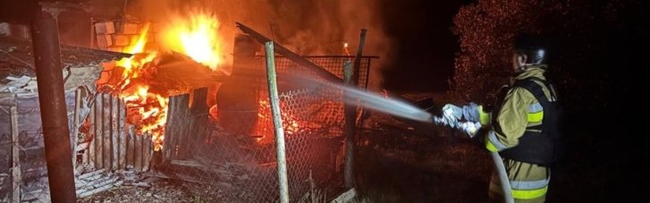 В результате атак по Краматорску и Славянску погибли три человека. Ранения получил ребенок