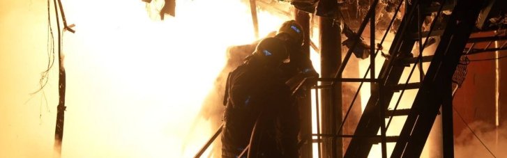 Атака на Одещину: постраждали порт, зерновий склад, резервуар з олією