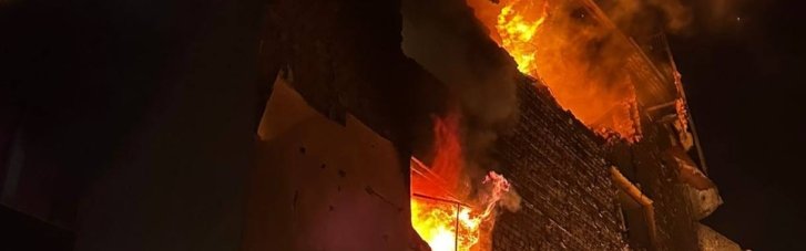Оккупанты попали в 5-этажку в Чугуеве на Харьковщине, есть пострадавшие (ФОТО)