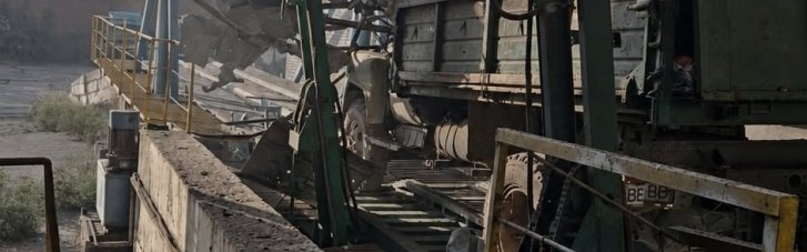 У Миколаєві внаслідок ворожої дронової атаки знищено зерносховище