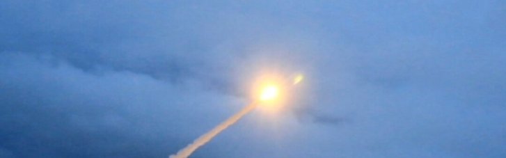 Ночная атака: враг, кроме дронов, атаковал противокарабельными и баллистическими ракетами