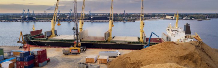 Отгрузка зерна из портов Одессы упала более чем на 80%