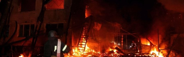 Россияне атаковали Харьков "Бандеролями": есть погибший и раненые, загорелось админздание (ФОТО, ВИДЕО)