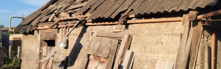 Оккупанты сбросили 12 бомб на рынок в Васильковке на Днепропетровщине: есть раненые и разрушения (ВИДЕО)