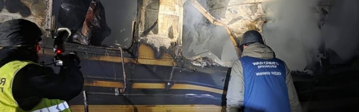 Росія знову вгатила по пасажирському потягу, є поранені