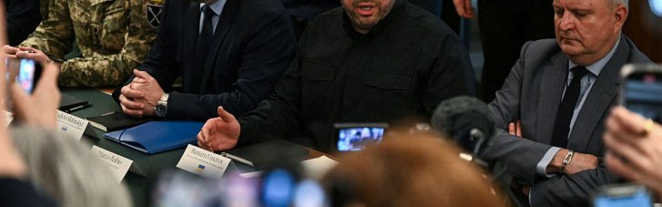 Украина передала команде Трампа ответ на мирный план США, — Axios