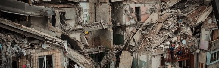 В Киеве увеличилось количество погибших в результате ночной атаки, пострадавших — почти полсотни (ФОТО, ВИДЕО)