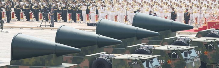 К 2030 году Китай может накопить около 1000 ядерных боеголовок, – Пентагон.