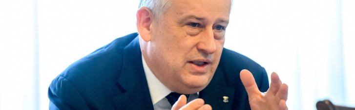У Санкт-Петербурзі загострився дефіцит бензину: губернатор побачив "світло в кінці тунелю"