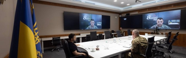 Зеленський розповів про зустріч з військовими командирами