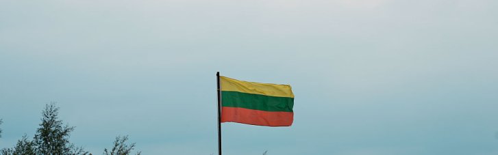 Литва закрывала аэропорт Вильнюса в результате "гибридной атаки со стороны Беларуси"