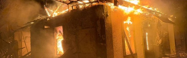 Внаслідок нічної атаки на Одещині зруйновано лікарню, є поранені (ФОТО)