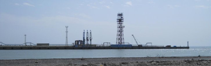 Единственный НПЗ Грузии отверг российскую нефть, побоявшись санкций ЕС