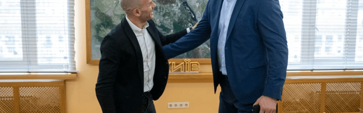 Кличко на встрече с генсеком Совета европейских муниципалитетов говорил об освобождении пленных мэров и восстановление громад