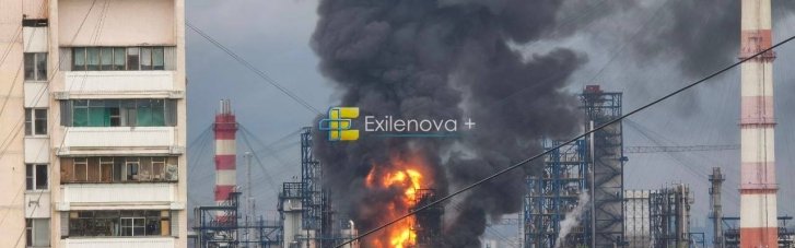 На российских АЗС начали ограничивать продажу топлива