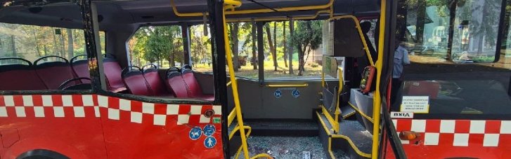 В Харькове произошло ДТП с городским автобусом и двумя авто: есть травмированые